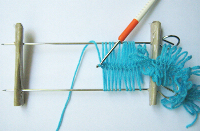 unikatissima DIY Hairpin Lace Loom